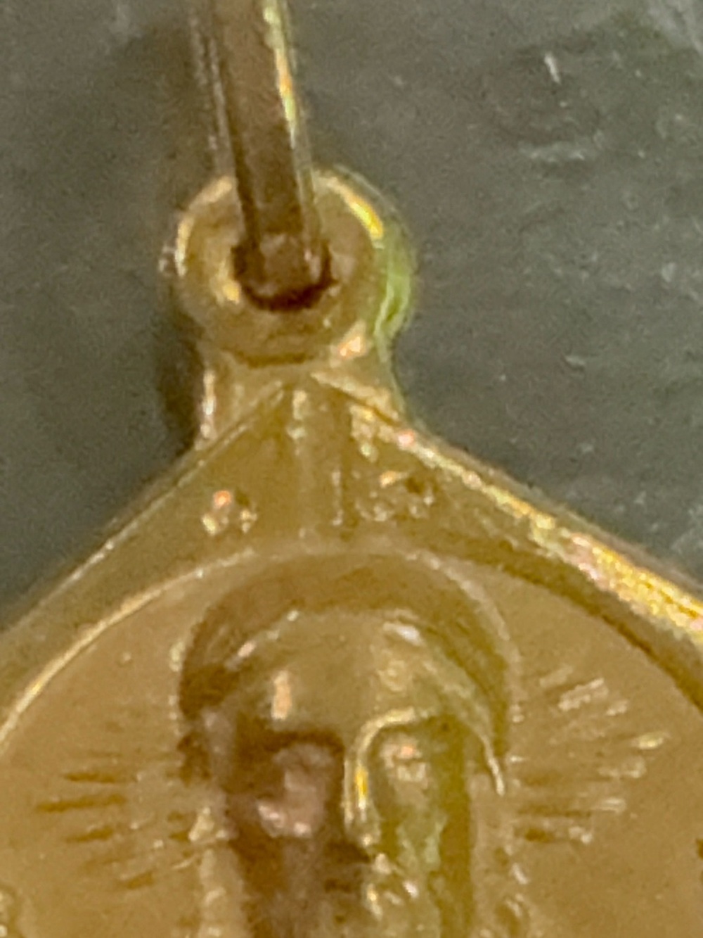 Vintage L10K Gold Religious Medal Pendant Jesus & Virgin Mary 0.60g